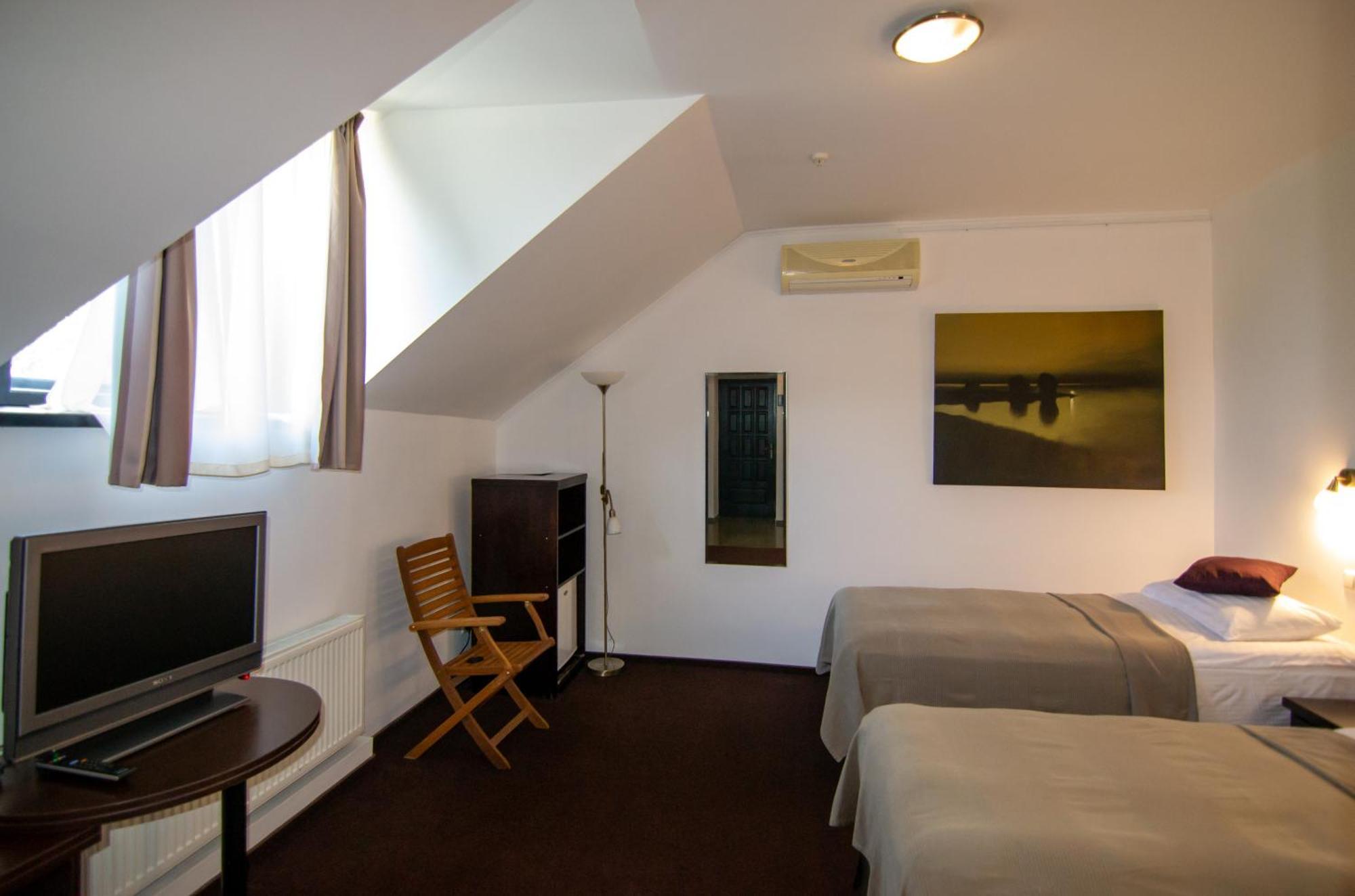 Knyazha Hora Hotel Kaniw Zimmer foto